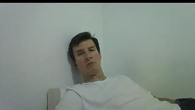 carliesexyman online show from 11/22/25, 03:27