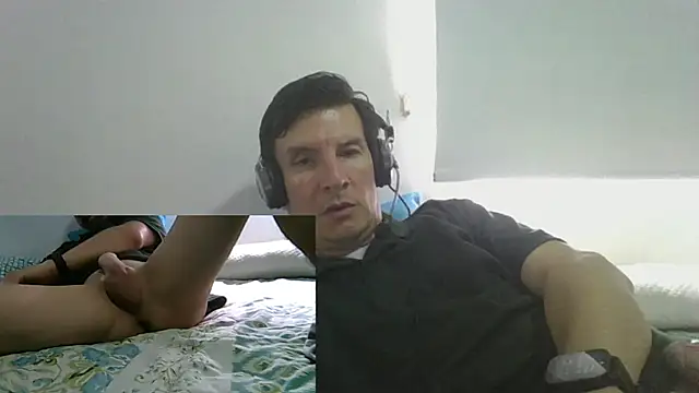 carliesexyman online show from 11/30/25, 08:31