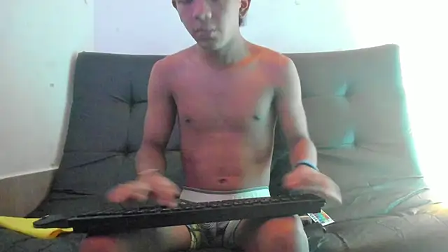 wild best online show from 12/19/25, 06:32