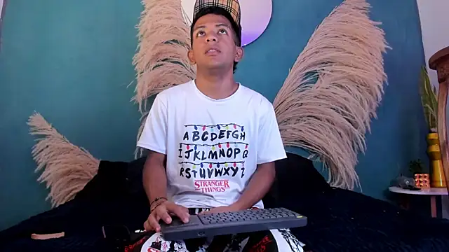 wild best online show from 12/04/25, 07:46