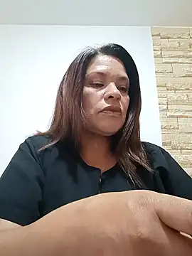  SOFI-09 online show from 11/04/25, 04:11