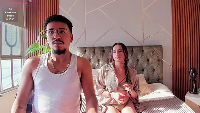 Noa N Luxy online show from 11/14/25, 08:56