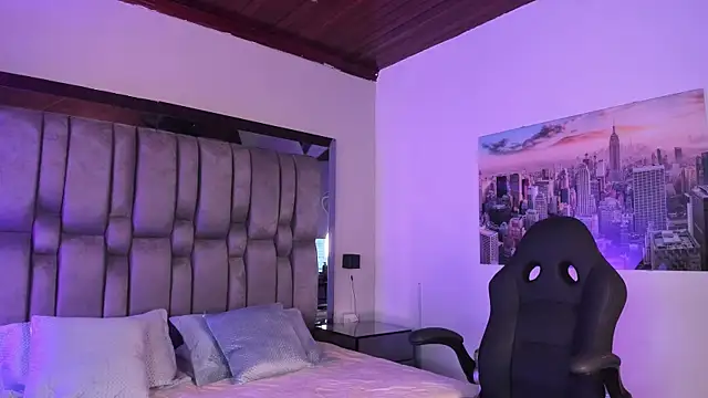  Sofiewild  online show from 03/24/26, 06:19