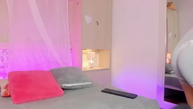 GabyMason  online show from 11/20/25, 12:06