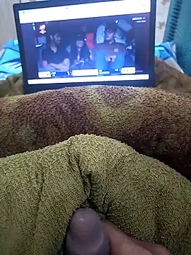 Snapshot of Pandey0012 chatting on 02/23/26, 04:07 Pandey0012 online show from 02/23/26, 04:07