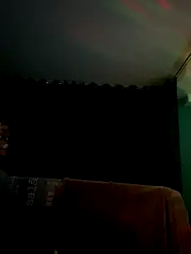 Snapshot of BrowningNoonday chatting on 10/29/25, 01:37 BrowningNoonday online show from 10/29/25, 01:37