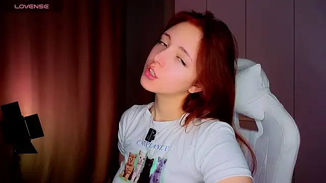 Snapshot of musefox chatting on 02/06/26, 02:40 musefox online show from 02/06/26, 02:40