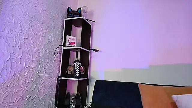 Natasha Amber online show from 11/15/25, 01:15