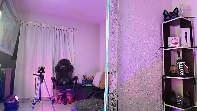 Natasha Amber online show from 11/13/25, 12:53