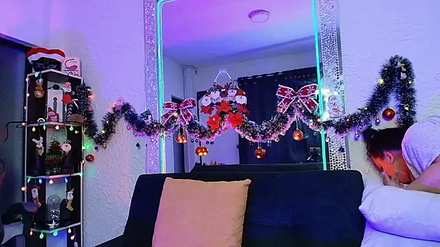 Natasha Amber online show from 12/17/25, 02:22