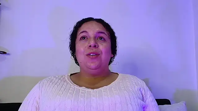 Natasha Amber online show from 11/05/25, 03:26