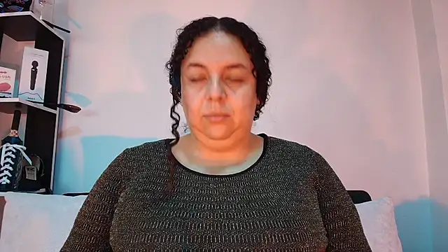 Natasha Amber online show from 11/11/25, 02:01