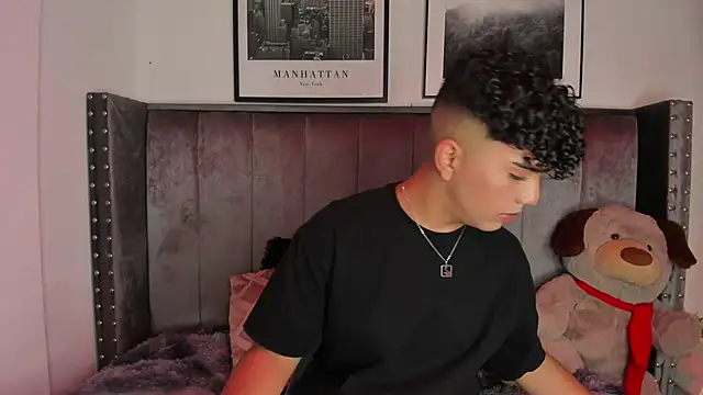 Niick Twiink online show from 12/04/25, 08:08