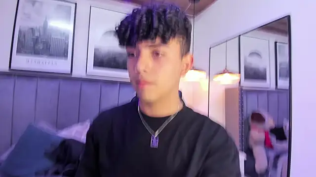 Niick Twiink online show from 12/17/25, 08:03