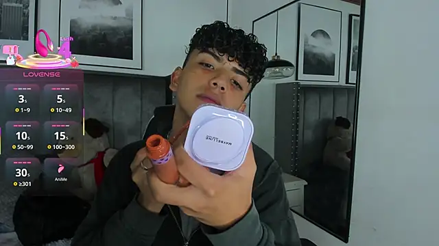 Niick Twiink online show from 11/20/25, 09:36