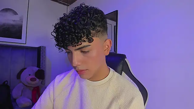 Snapshot of Niick_Twiink chatting on 10/30/25, 08:06 Niick Twiink online show from 10/30/25, 08:06