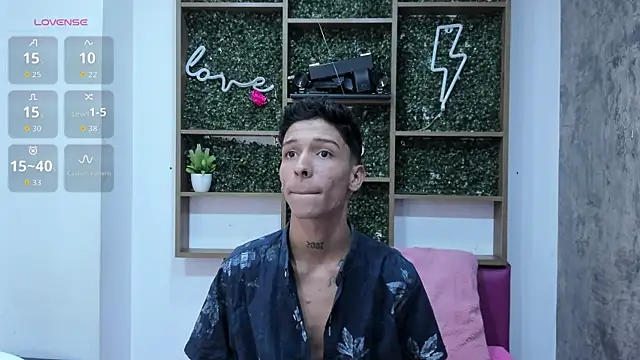 Max Steell online show from 11/02/25, 01:54