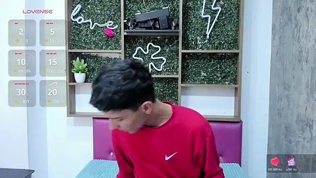 Max Steell online show from 10/29/25, 12:31