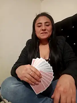 solandrea online show from 11/05/25, 09:40