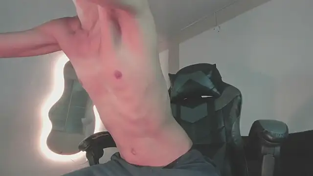 Senpai Lover online show from 12/02/25, 08:10