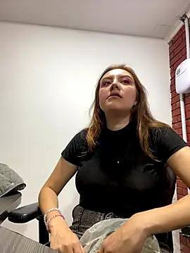 Adrimaretti online show from 11/26/25, 02:28