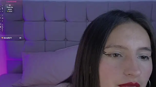 Snapshot of lorainjhonson chatting on 10/30/25, 08:50 lorainjhonson online show from 10/30/25, 08:50