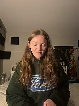 Snapshot of stonerbaby chatting on 12/03/25, 10:42 stonerbaby online show from 12/03/25, 10:42