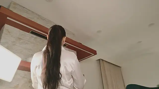 SiennaRosse online show from 02/13/26, 09:04