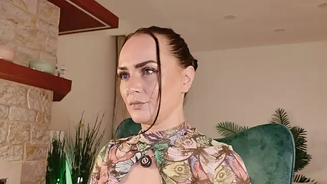 SiennaRosse online show from 02/06/26, 09:22