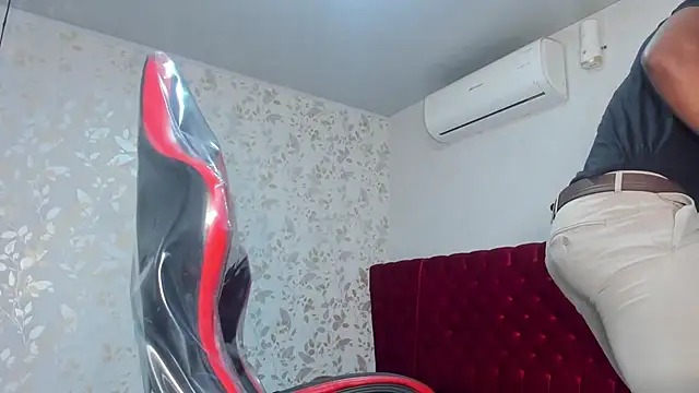 for itan online show from 11/21/25, 12:48