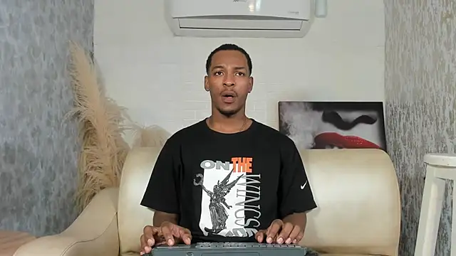 Snapshot of for_itan chatting on 02/09/26, 01:53 for itan online show from 02/09/26, 01:53