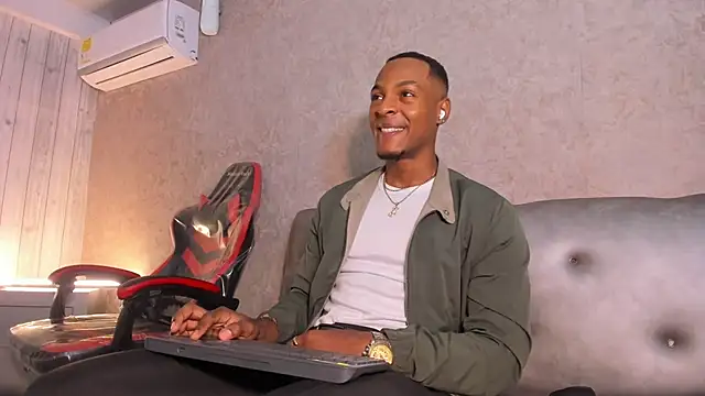 for itan online show from 11/29/25, 12:49