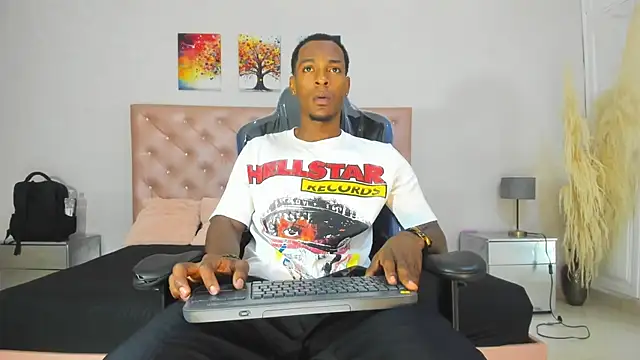 Snapshot of for_itan chatting on 02/26/26, 12:49 for itan online show from 02/26/26, 12:49