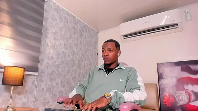 for itan online show from 11/10/25, 12:21