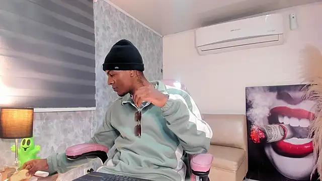 for itan online show from 11/13/25, 12:42