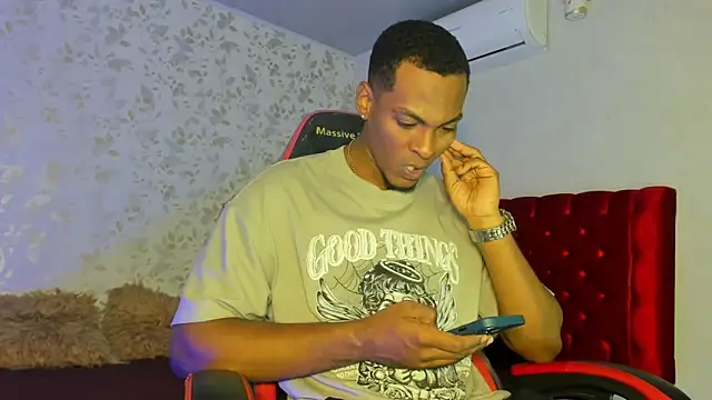 for itan online show from 12/15/25, 12:33