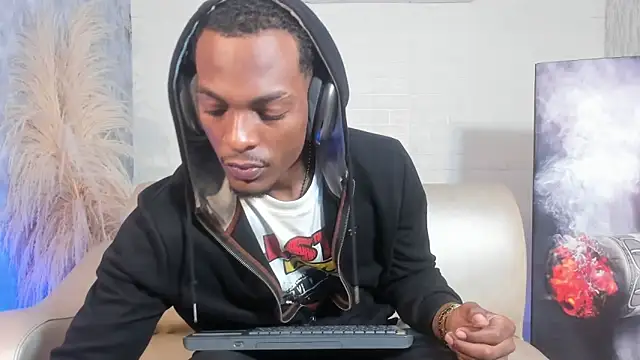 Snapshot of for_itan chatting on 02/03/26, 01:16 for itan online show from 02/03/26, 01:16