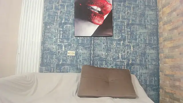 Snapshot of for_itan chatting on 02/11/26, 03:23 for itan online show from 02/11/26, 03:23