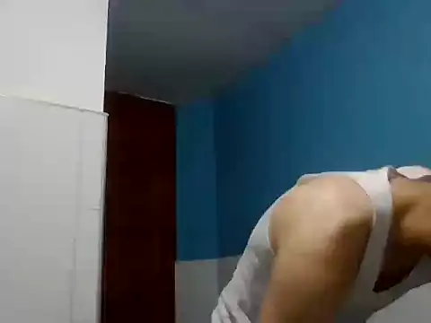 Snapshot of Jakary25 chatting on 10/28/25, 03:44 Jakary25 online show from 10/28/25, 03:44