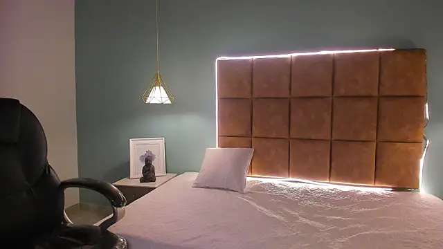 Snapshot of NicolasFerrer18 chatting on 11/09/25, 07:29 NicolasFerrer18 online show from 11/09/25, 07:29