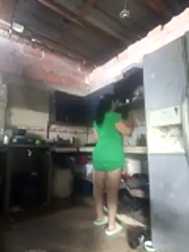 Snapshot of Camila-Valverde chatting on 11/26/25, 01:33 Camila-Valverde online show from 11/26/25, 01:33