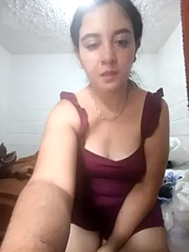 Snapshot of Camila-Valverde chatting on 02/02/26, 07:02 Camila-Valverde online show from 02/02/26, 07:02