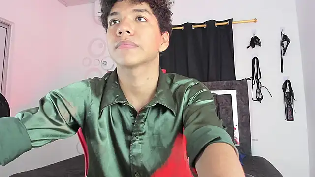 Maximiliano Khalil online show from 11/27/25, 08:09