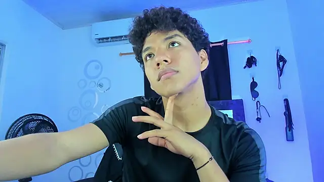 Maximiliano Khalil online show from 12/02/25, 07:15