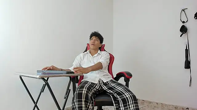 Maximiliano Khalil online show from 11/07/25, 07:40