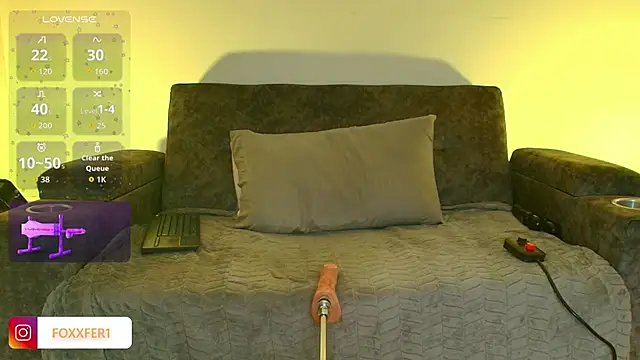 FernandaFox  online show from 03/13/26, 03:44