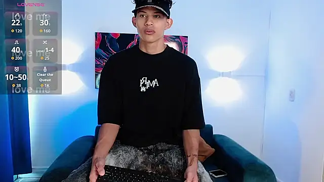 KamiSuarez online show from 02/18/26, 06:26