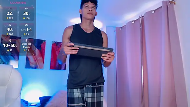 KamiSuarez online show from 03/18/26, 06:53