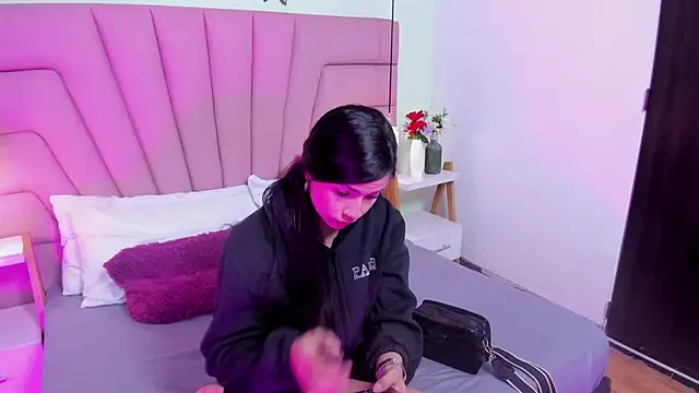 Kim Luna1 online show from 02/14/26, 03:12