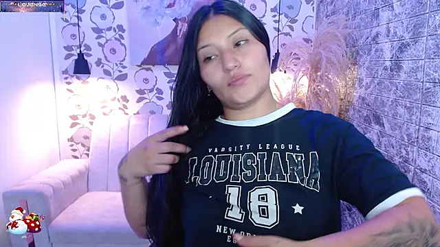 emmaa garciia online show from 12/17/25, 03:55